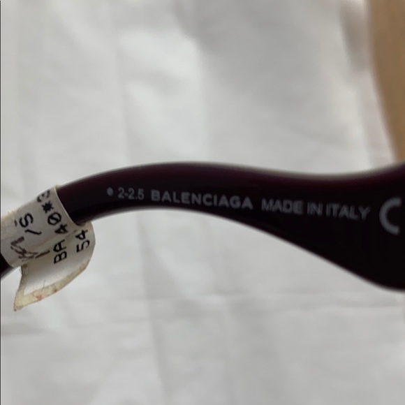 SOLD***Balenziaga NWOT Sunglasses, - Picture 7 of 10